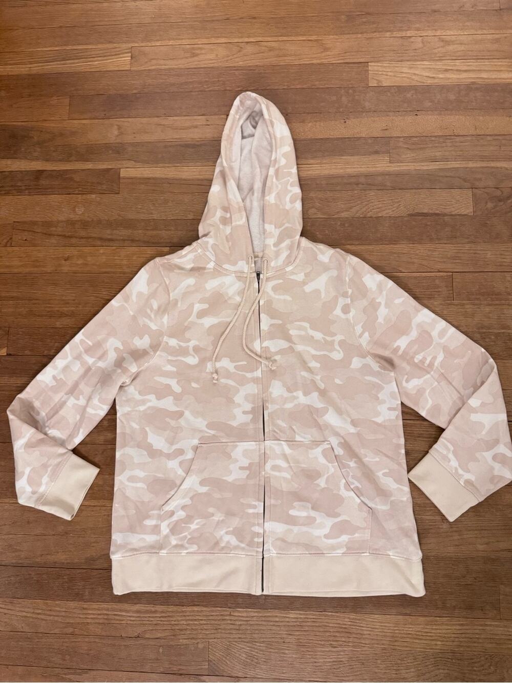 Style & Co Women's Sand Camo Full Zip Hoodie - Size XL
b15